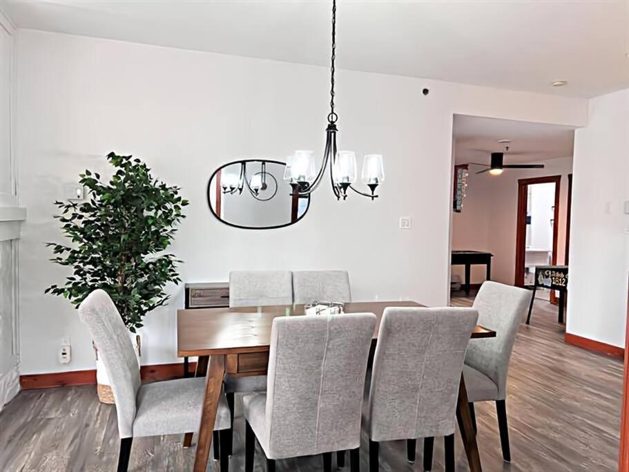 Tremblant Les Eaux 227-1 By Escapades Tremblant Apartamento Mont-Tremblant Exterior foto